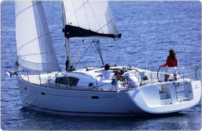 Oceanis434cabC.jpg Oceanis434cabC.jpg